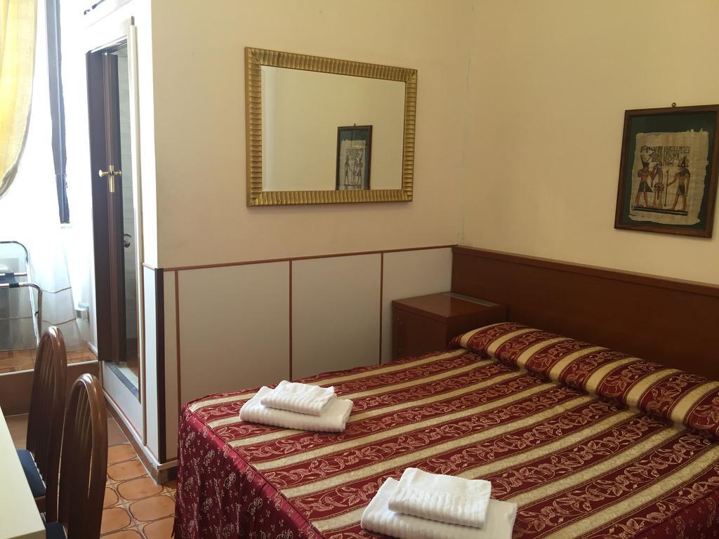 Hotel Azzurra Roma Cameră foto
